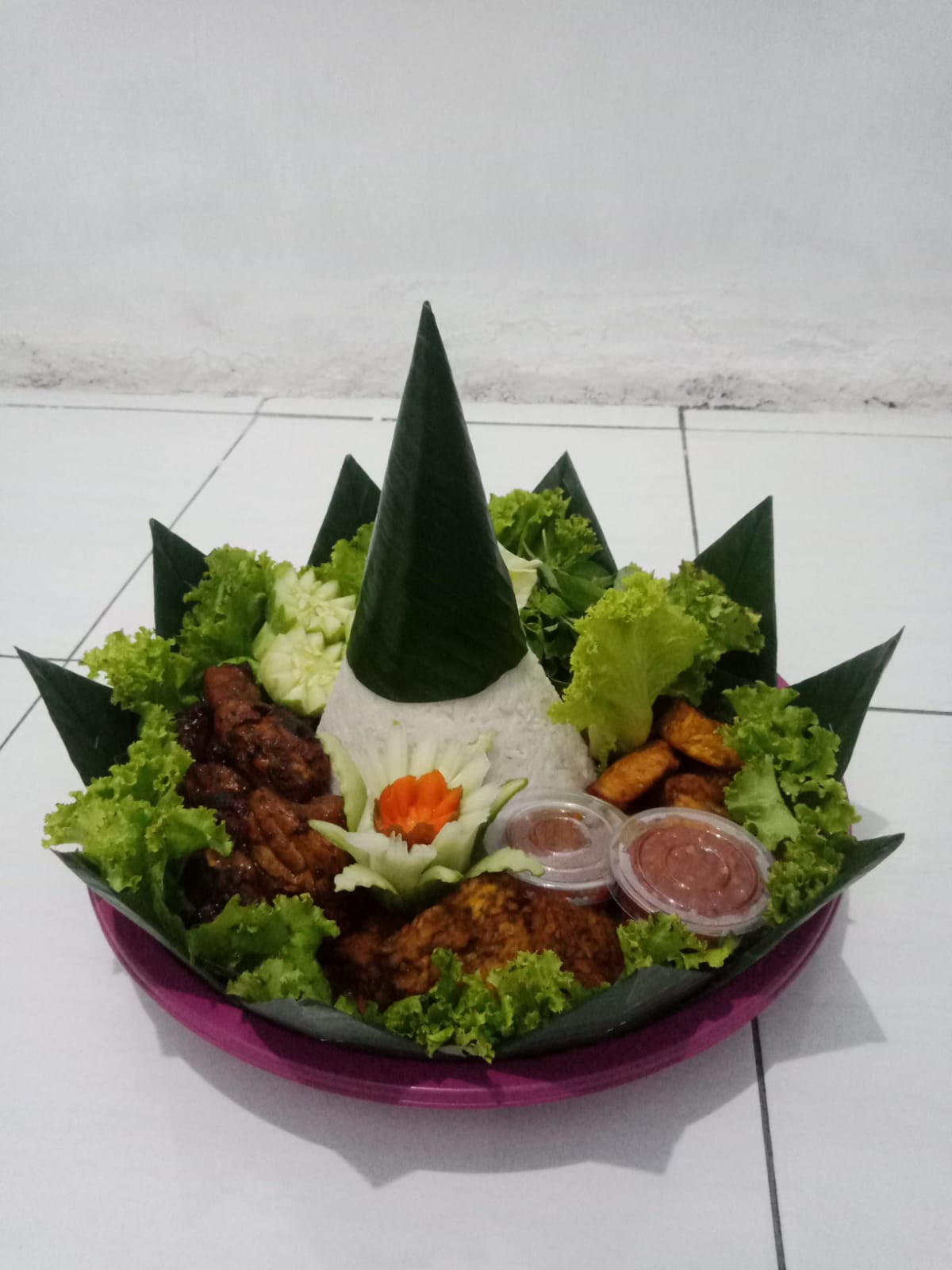 Tumpeng Sedang 1